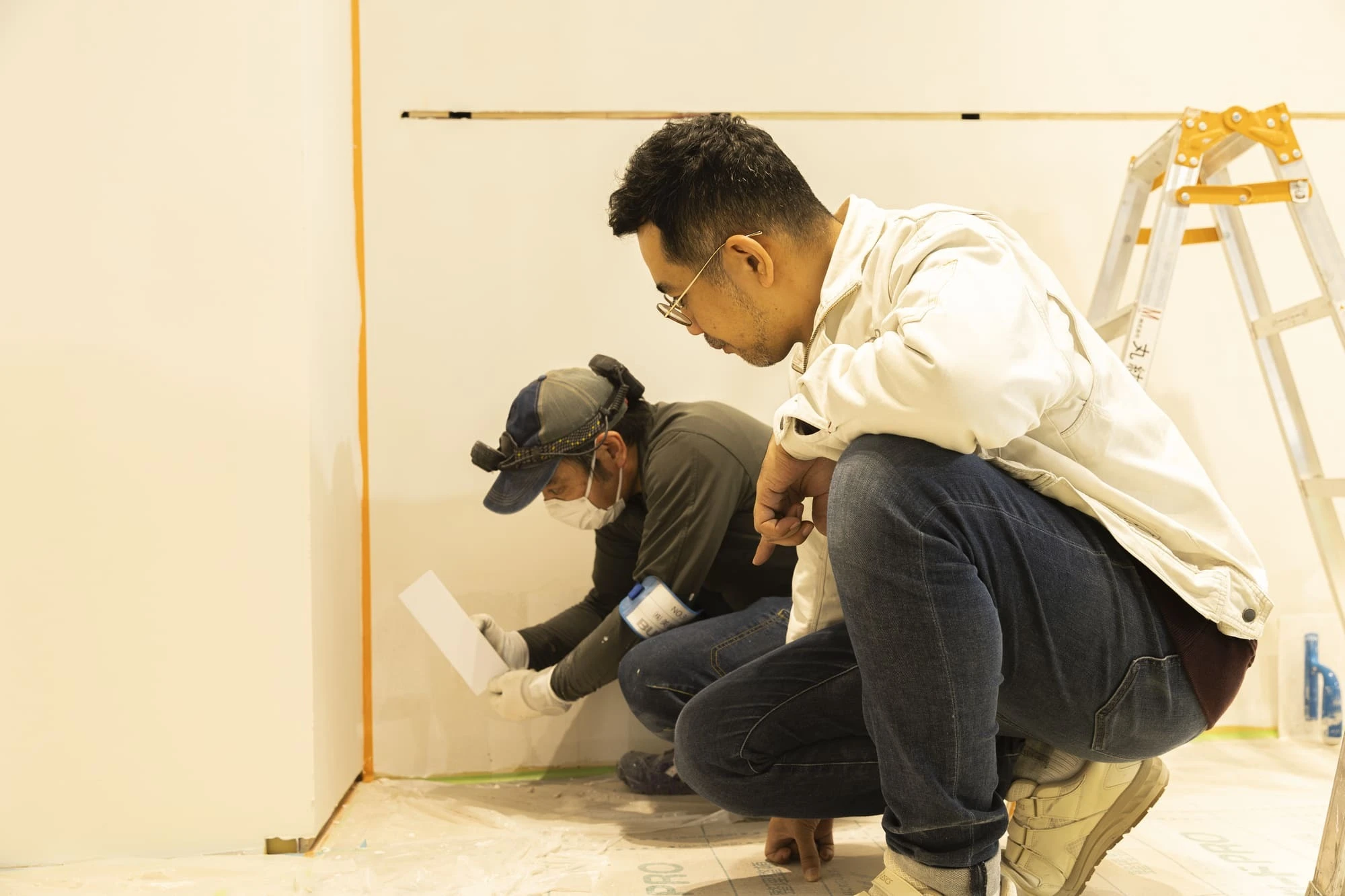 施工管理の仕事を行うスタッフ